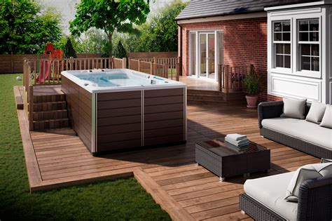 Pool spa. Spa pools. Spa pools have come a long way since a timber tub in the backyard. As people spend more time at home, it’s common to invest in our homes too. Our spa pools range in size from 1.6m to 3.5m, you can be sure that there will be something to cater for whichever space it is you’re looking to improve. Find Out More. 
