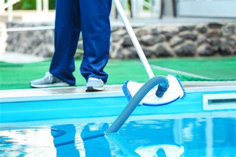 Pools cleaning. The best cover cleaner is a mild dish detergent and water solution sprayed all over the cover. Use a soft pool brush to gently scrub the pool cover. Rinse the cover thoroughly with a high-pressure hose. Use a pool cover pump for solid winter covers to remove standing water. 
