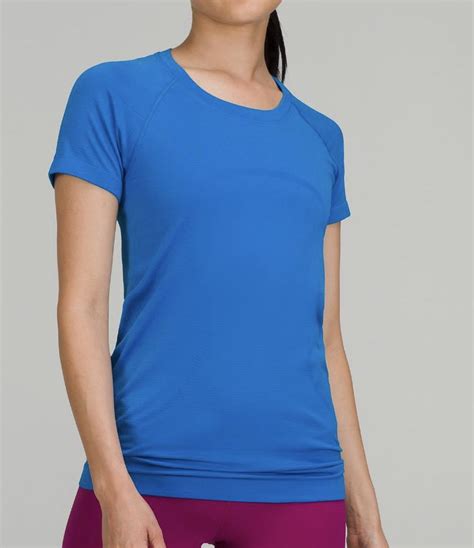 Available Near You Sort by Featured Blue Viewing 12 of 445 View More Products Women's run, training, and yoga gear to keep you covered and comfortable no matter how you like to sweat. Shop for workout clothes or travel clothes for women. .