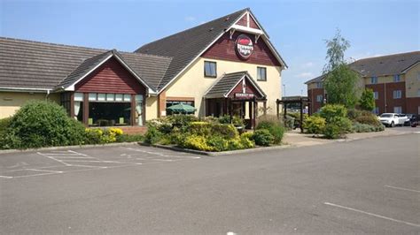 Poor management and food - Review of Brewers Fayre, Swindon, …