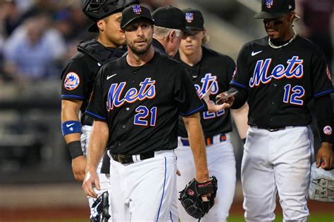 Poor start by Max Scherzer, Brandon Nimmo’s sloppy defense and Drew Smith’s ejection sum up Mets’ loss to Yankees