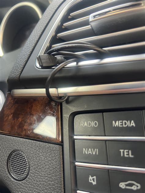 Pop open drawer in dash Mercedes-Benz Forum