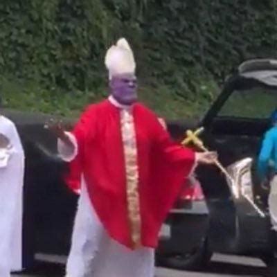 Pope Thanos on Twitter