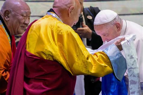 Pope gives ‘noble’ Chinese people a shout-out at Mass in Mongolia in bid to warm ties