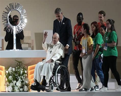 Pope wraps up World Youth Day with 1.5 million attendees and urges: ‘Do not be afraid of failing’