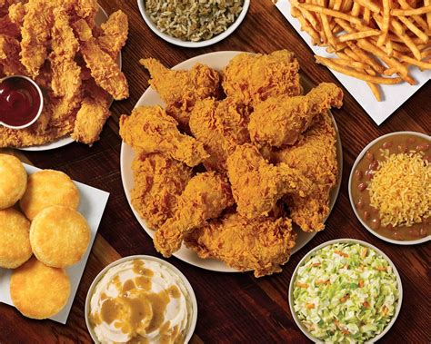 Kentucky Fried Chicken offers three different bucket meal options. The bucket sizes range from eight pieces of chicken to 16 pieces of chicken and include sides and biscuits.
