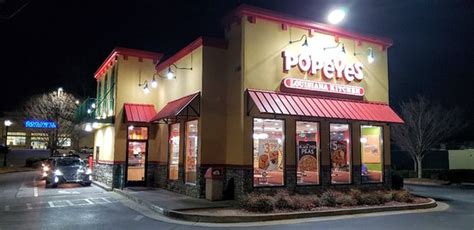 Popeyes roswell nm. Mouth-watering crunch and juicy fried chicken bursting with Louisiana flavor. Explore our menu, offers, and earn rewards on delivery or digital orders. Download the app and order your favorites today! 