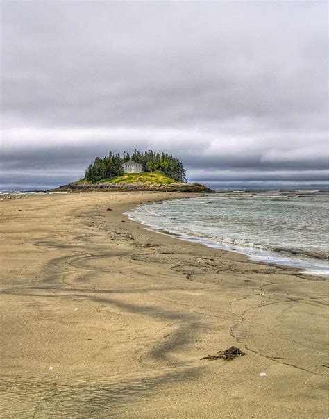 Aug 2, 2023 · Popham Beach State Park: Low tide - See 416 traveler reviews, 255 candid photos, and great deals for Phippsburg, ME, at Tripadvisor. . 
