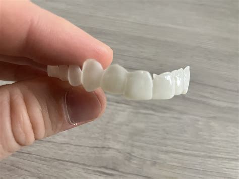 This quick review states why his Pop-On Veneers seemed poorly made, rushed and unwearable. It's no secret that certain company's often mislead people into be...