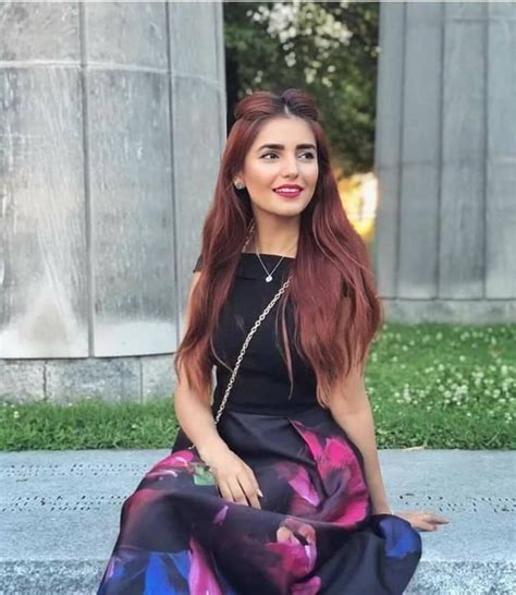 Poppy Sarah Instagram Faisalabad