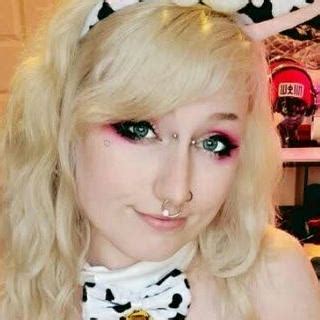 Poppylebeaux - 50K subscribers in the GeekyChan community. Sub for all Geek content: animal themes, creatures, virals, geeky clothes and much more! << All posts…
