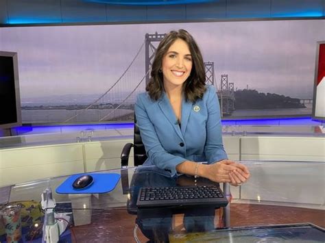 Popular ABC7 TV personality announces she is leaving station and Bay Area