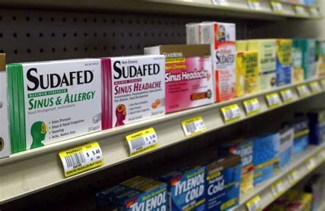 Popular nasal decongestant in products like Dayquil doesn't actually work: FDA advisers