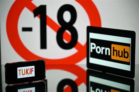 Pornhub pornographic videos. Things To Know About Pornhub pornographic videos. 