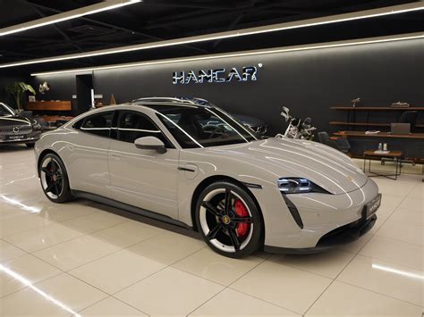 Porsche / Taycan / 4S Performance Plus / TAYCAN 4S. 