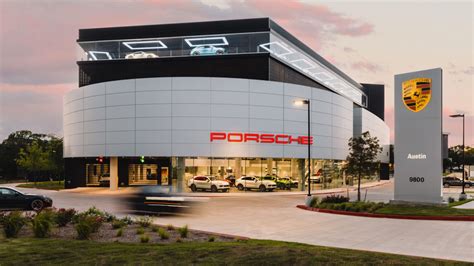 Learn more about the advantages of becoming a Porsche Center Technician. Learn more Note: Detailed information regarding Jobs & Careers at Porsche in Germany can be found here .. 