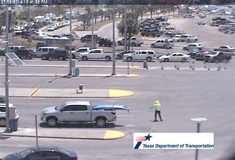 No RVs or 5th Wheels due to low tide. 15 min. wait times, Port Aransas and Harbor Island. 15 Jun 2022 .... 