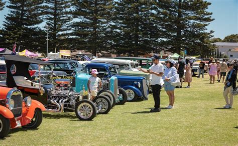 The Ultimate Classic Car Resource For The Motoring Enthusiast - Car Sales, Car Shows, Swap Meets, Automotive Reviews, and More.... 