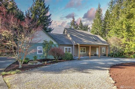 Port ludlow homes for sale. For Sale: 3 beds, 3.5 baths ∙ 2285 sq. ft. ∙ 16 Heron Rd, Port Ludlow, WA 98365 ∙ $1,180,000 ∙ MLS# 2203860 ∙ Coastal elegance resort style living in this picturesque Cape Cod home w/ soaring ceili... 