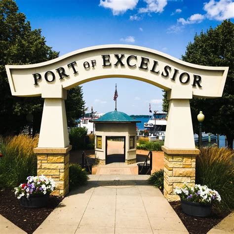 The Commons and Port of Excelsior is a 13-acre (5.3 ha) municipal park developed in 1854. Other notable recreation areas include Excelsior Parkland and the Lake Minnetonka shoreline. Since 1935, the Apple Days festival has been held in Excelsior annually to celebrate apple-picking season. Education Former Excelsior Public School. 