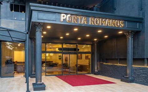 Porta Romanos Hotel