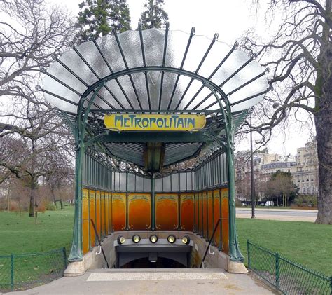 Porte Dauphine (Station) to Porte de la Chapelle - Rome2rio