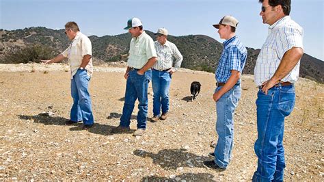 Porter family hopes to find oil on ranch it