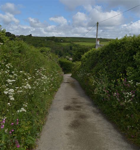 Porthoustock, Cornwall - area information, map, walks …