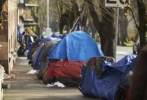 Portland, Oregon, to clear sidewalk tents to settle suit with people with disabilities