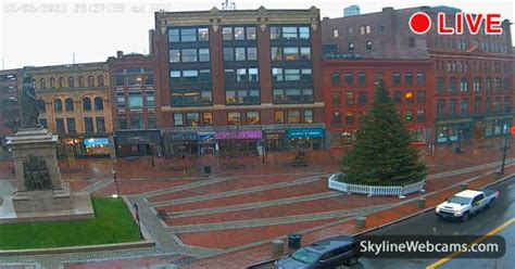 Portland cams. Here you can see the latest view from 45 live webcams in the destination of Portland, United States. Both the current (latest) image, and the most recent daylight image are available for each webcam. 