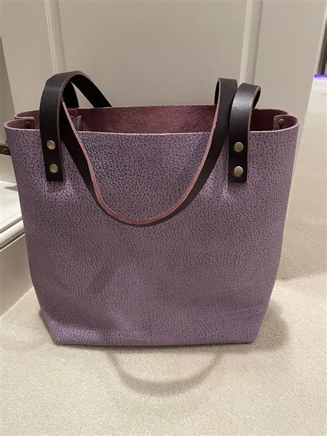 Portland leather unicorn colors. Portland Leather Goods British Tan Color Snap Tote . Opens in a new window or tab. Pre-Owned. ... New Rare Unicorn Portland Leather Goods Taco Tassel Zip Pouch Violet. 