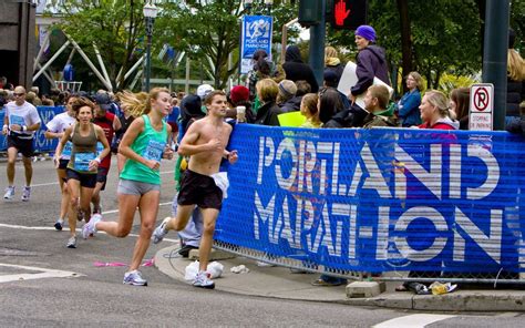 Portland marathon. The 2019 Portland Marathon — with new organizers and a new route that crossed four bridges — wrapped up Sunday with 6,000 runners and walkers crossing the finish line. The 26.2-mile marathon ... 