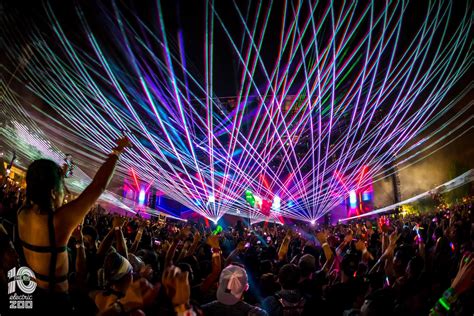 Portland oregon edm shows. May 9, 2023 · Find EDM concerts in Portland and surrounding areas and buy concert tickets for Portland concerts tomorrow. 