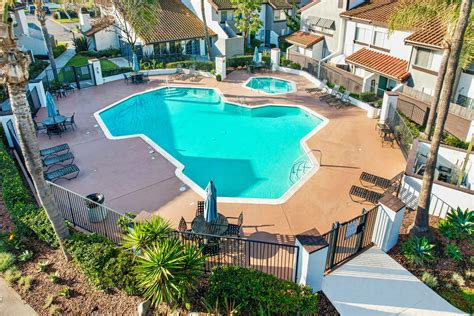 Portofino townhomes. See all available apartments for rent at Portofino Apartments in Mobile, AL. Portofino Apartments has rental units ranging from 569-1005 sq ft starting at $902. 