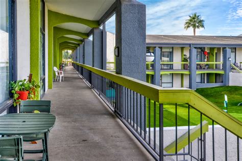 Portola biltmore. Portola Biltmore. 1–2 Beds • 1–2 Baths. 700–1100 Sqft. 1 Unit Available. Check Availability. $904+ Omnia on Thomas. Studio–2 Beds • 1–2 Baths. 350–900 Sqft ... Biltmore Fashion Park and the airport. We offer efficiency, studio and 1 bedrooms, either furnished or unfurnished. Amenities include swimming pool, BBQ area, on site ... 
