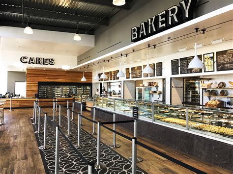 Portos bakery and cafe. Mar 5, 2024 · Porto's Bakery was born out of Rosa's love for sharing her wonderful cakes, pastries, and savory treats. Millions sold each year. Now shipping nationwide! 