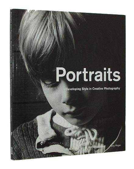 Portraits and figures developing style in creative photography. - Manual do futuro redator by s rgio calderaro.