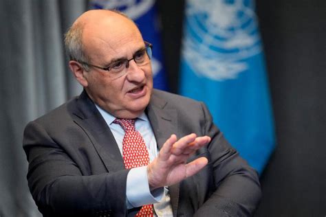 Portuguese chief vs. American deputy in race to lead UN migration agency