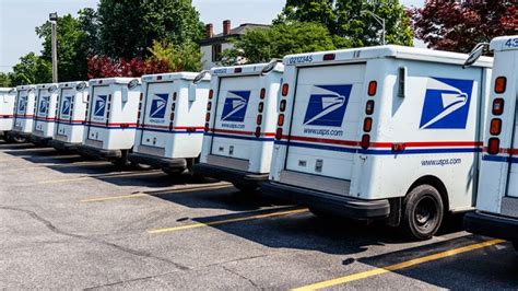 Postal Service reduces air cargo by 90% over 2 years as part of cost-cutting effort