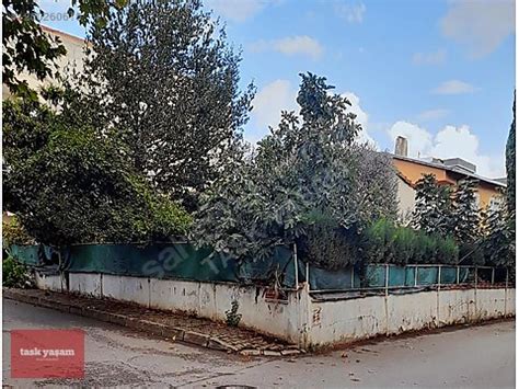 Postane Satılık Arsa. 