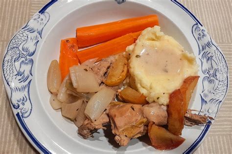 Pot-Roast of Pheasant with Shallots and Caramelised Apples