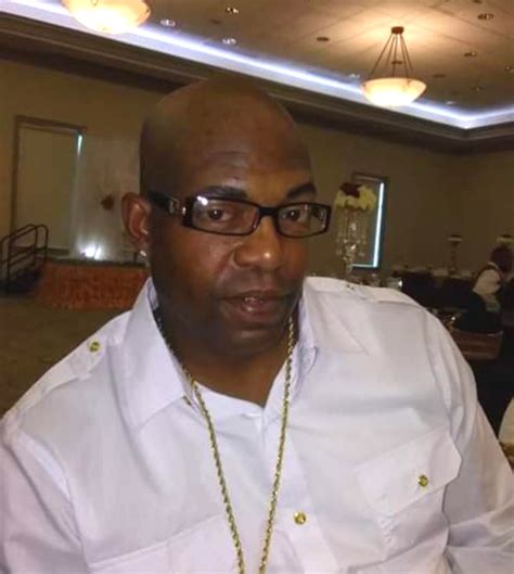 Poteat funeral home obituaries.  View Mrs.  To anyone looking for notar...