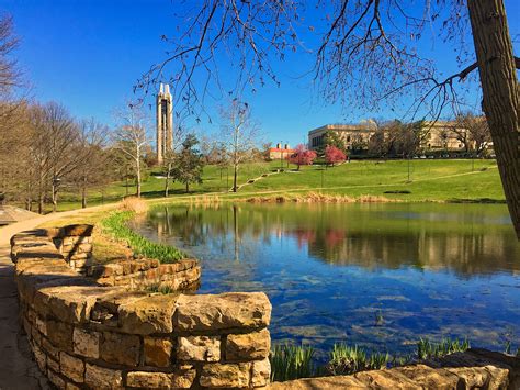 Kansas University’s Potter Lake is about to get a new lease on life. Apparently inspired by the effort of KU student groups to clean up and restore a major campus focal point, KU Endowment and .... 