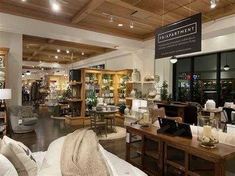 Pottery Barn Chicago, IL 60614 773-525-8349