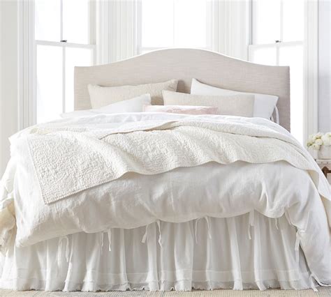 Shop bed skirts from Pottery Barn. Our furniture, home decor and accessories collections feature bed skirts in quality materials and classic styles..