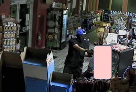 Poughkeepsie store clerk robbed at gunpoint