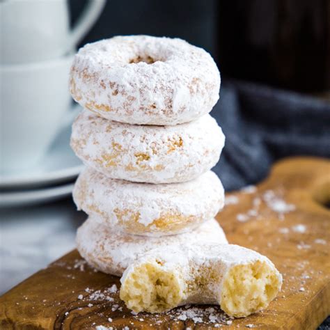 Powder sugar donuts. Powdered Sugar Donuts. ★ ★ ★ ★ ★. 5 from 2 reviews. Author: Liz Swartz. Total Time: 30 mins. We know it’s not easy but be sure to let these donuts cool completely before dusting them with powdered … 