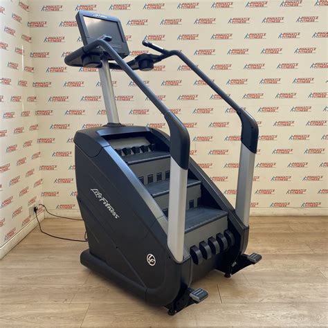 Power climber. MaxiClimber is probably the best-known vertical climber brand. Their original climber machine is great, but this XL-2000 is the upgraded version. The primary difference is the XL-2000’s ... 