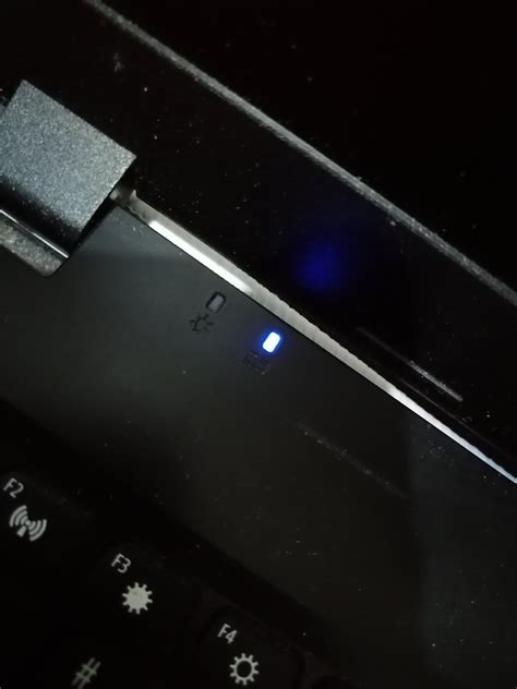 Power light indicator keeps flashing on my acer 5253 what can be …