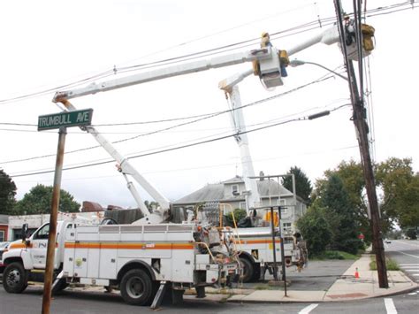 If you lose power, call 1-800-465-1212 or report it here. Go to: Report or Check an Outage.. 